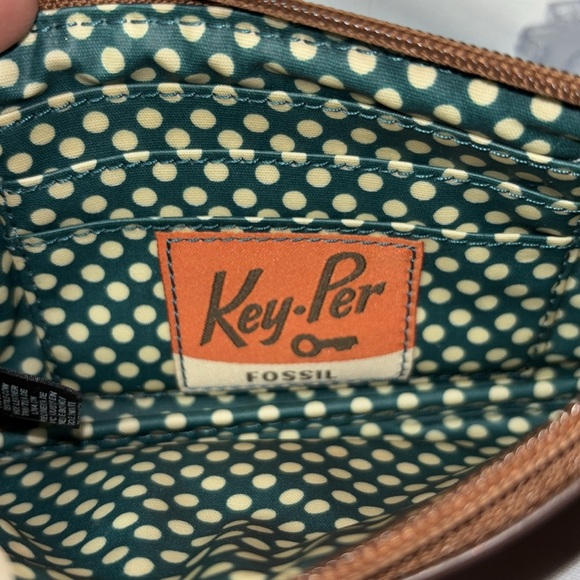 Fossil Key-Per Coated Canvas Orange Fruit Floral Leather Wristlet - Picture 4 of 7